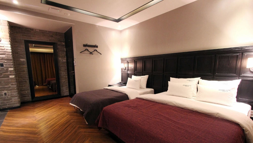 2 Heaven Hotel Lotte Waterpark Gimhae Zewnętrze zdjęcie